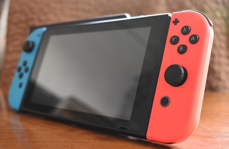 Switchの液晶損傷にも対応